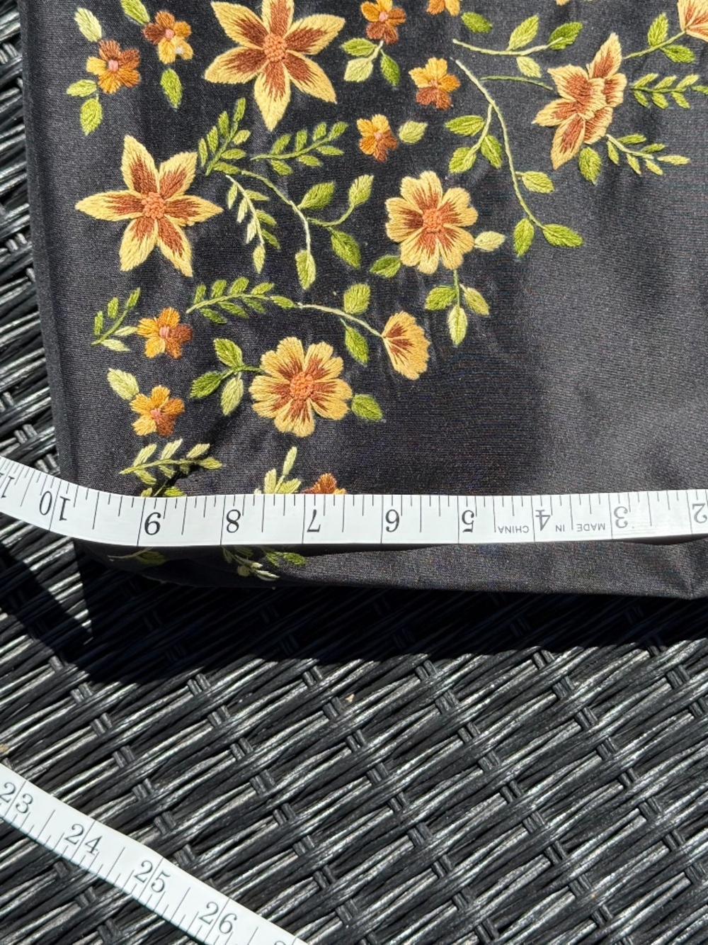 Hand Embroidered Thai Silk Bag - Picture 3 of 3